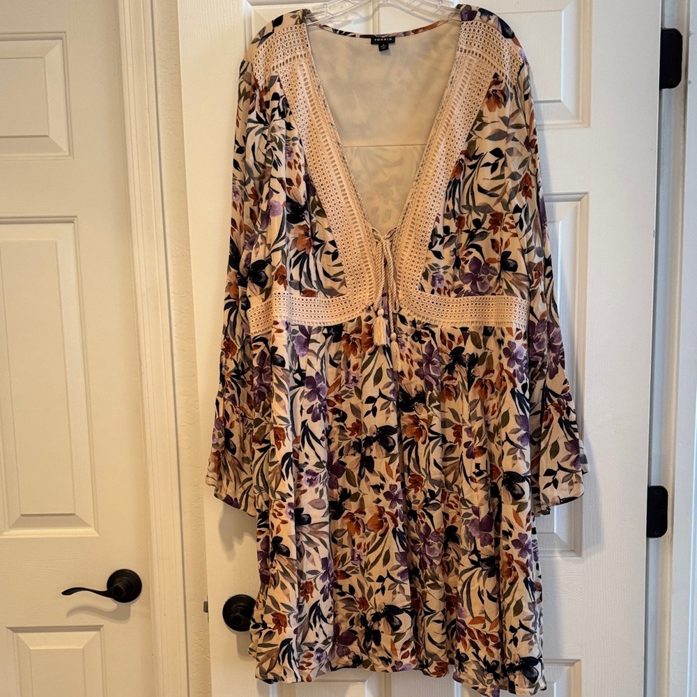 Floral Long Sleeve Top with Crochet Details